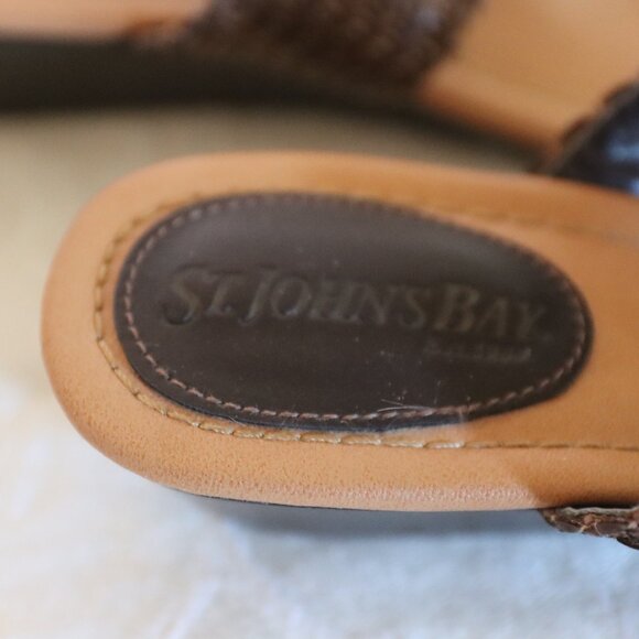 Like new St John's Bay Sandals Size 6 - Picture 5 of 6
